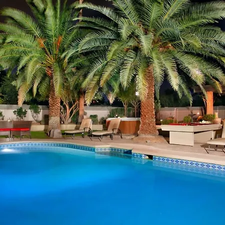 Newly Listed Customized Beds 8 Kings Or 18 Total Villa
